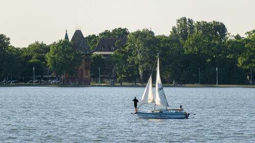 Sailboat in front of Owl castle